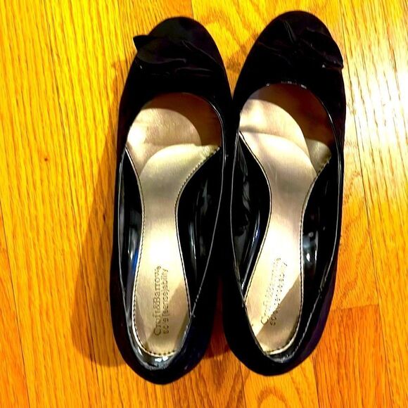 Croft & Barrow Sole(sense)ability w/ Faux Suede & Flower Embellish Heel-Size 9 - Picture 2 of 12